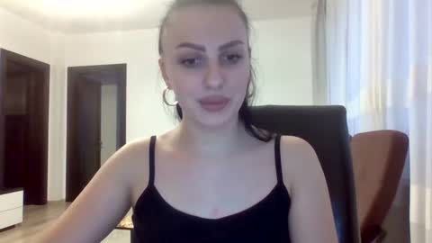 01betty01 Chaturbate show on 20211115