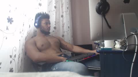 0_kingsley Chaturbate show on 20221129