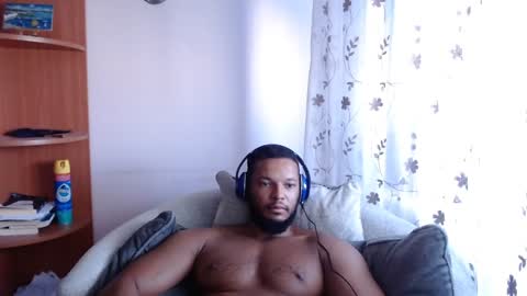 0_kingsley Chaturbate show on 20230902