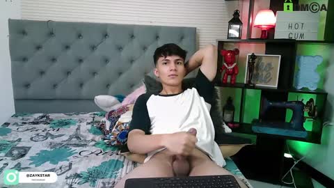 0cloud_white0 Chaturbate show on 20220713