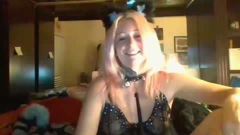 0lexicharms0 Chaturbate show on 20211113