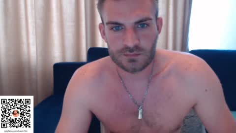 10in_deluxe Chaturbate show on 20220515
