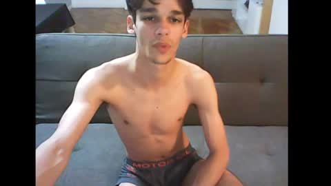17diangelo Chaturbate show on 20220909