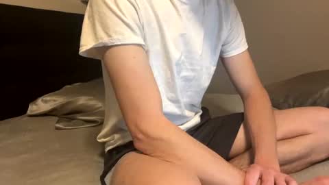 19yearoldtwink43 Chaturbate show on 20220303