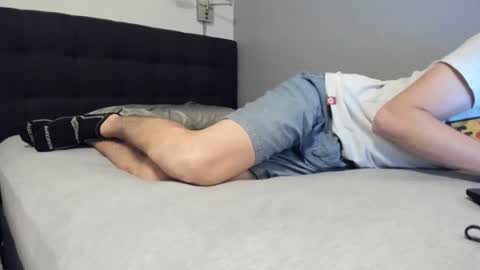 19yearoldtwink43 Chaturbate show on 20220510