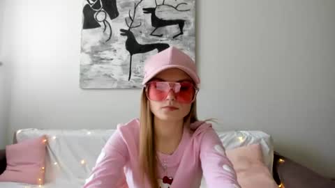1_barbie_ Chaturbate show on 20211021