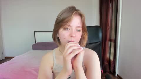 1_girl_ Chaturbate show on 20220605