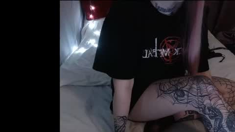 devilsfromad Chaturbate show on 20220304