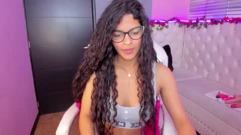 lm_kloeeh Chaturbate show on 20220130