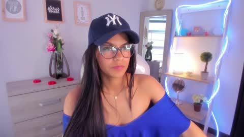lm_kloeeh Chaturbate show on 20220416