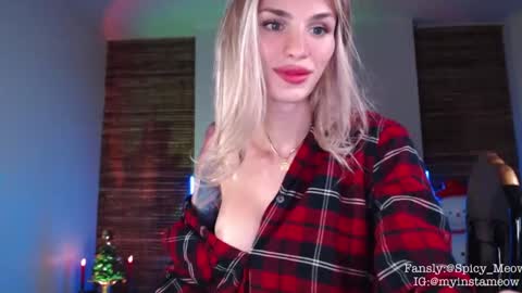 spicy_meow Chaturbate show on 20231221